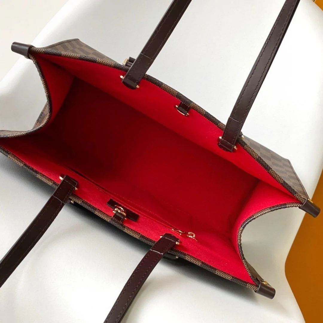 LOUIS VUITTON – ONTHEGO MM BAG