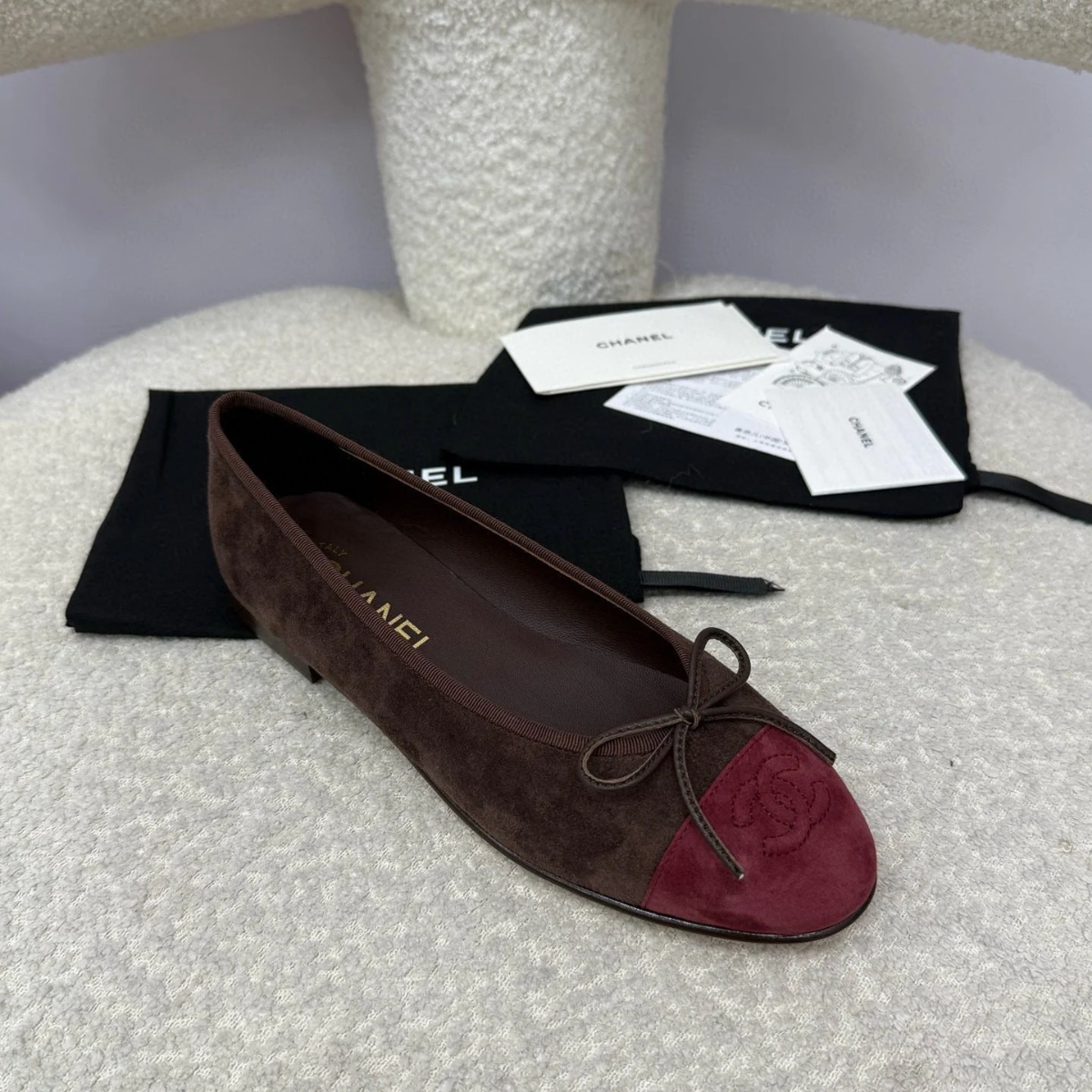 CHANEL 25A BALLET FLATS DARK RED CHOCOLATE SUEDE