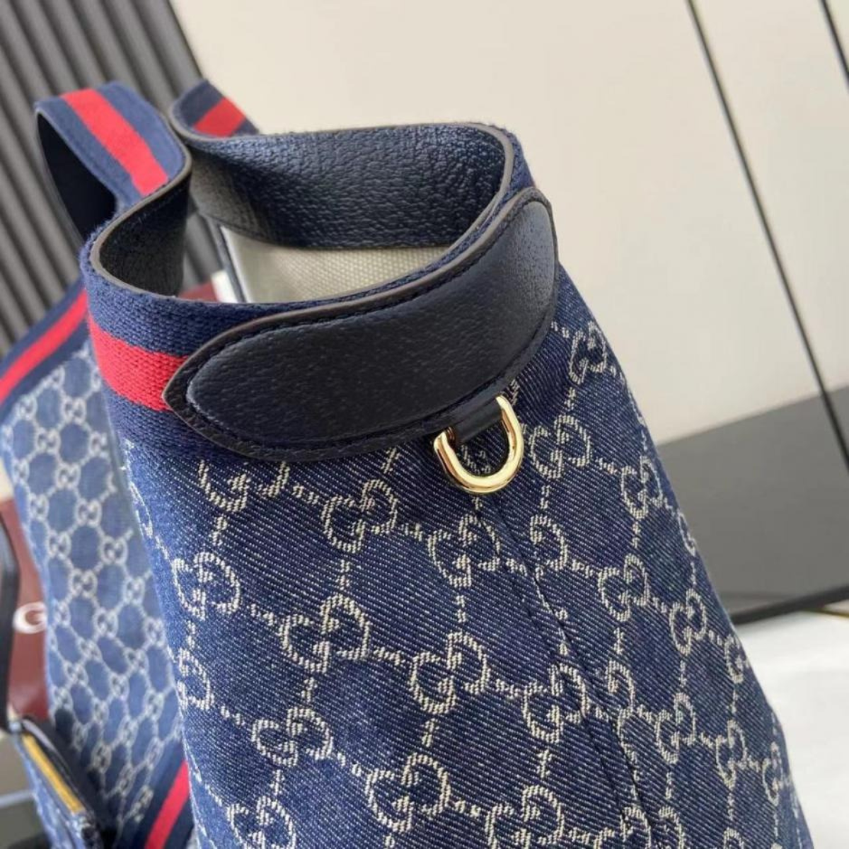 LARGE GUCCI GIGLIO SHOPPER
