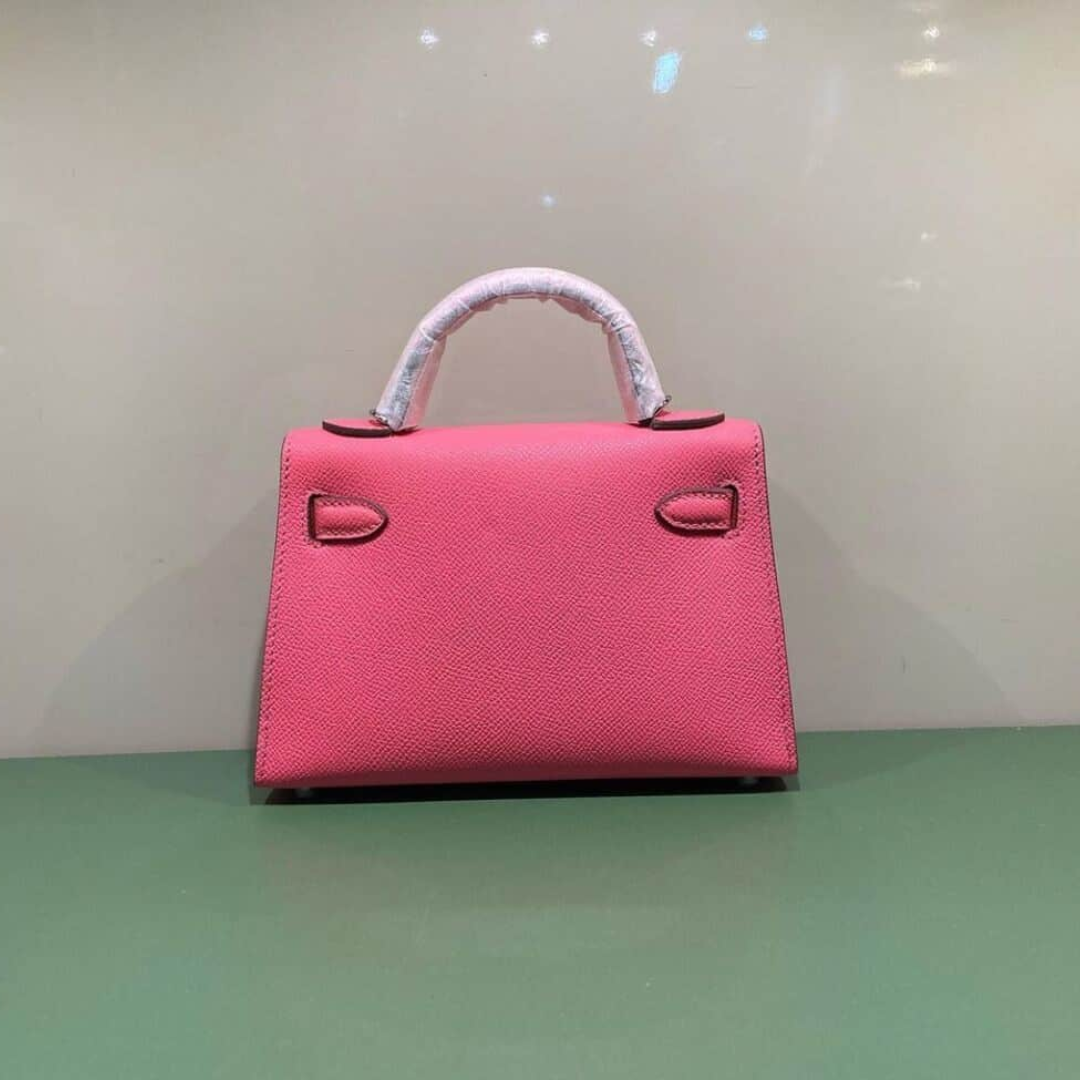 HERMÈS KELLY 20 BAG WITH GOLD HARDWARE IN PINK