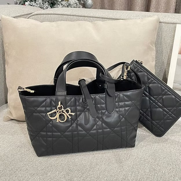 DIOR TOUJOURS VERTICAL MEDIUM TOTE BAG